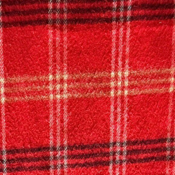 Vintage Red Tartan Plaid Wool Scarf 56inx10in Classic Scottish Style Winter Wrap - Picture 4 of 6